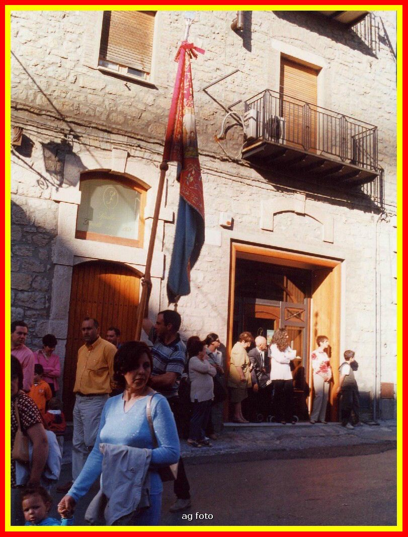 099_tn.jpg