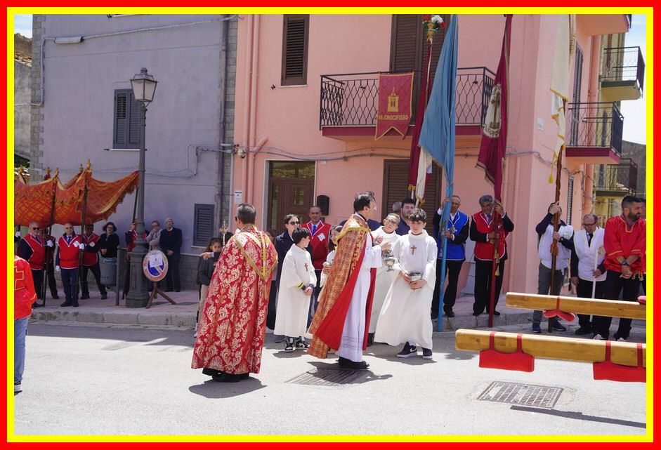 240503_Proc_Crocifisso_Montemaggiore_034.jpg