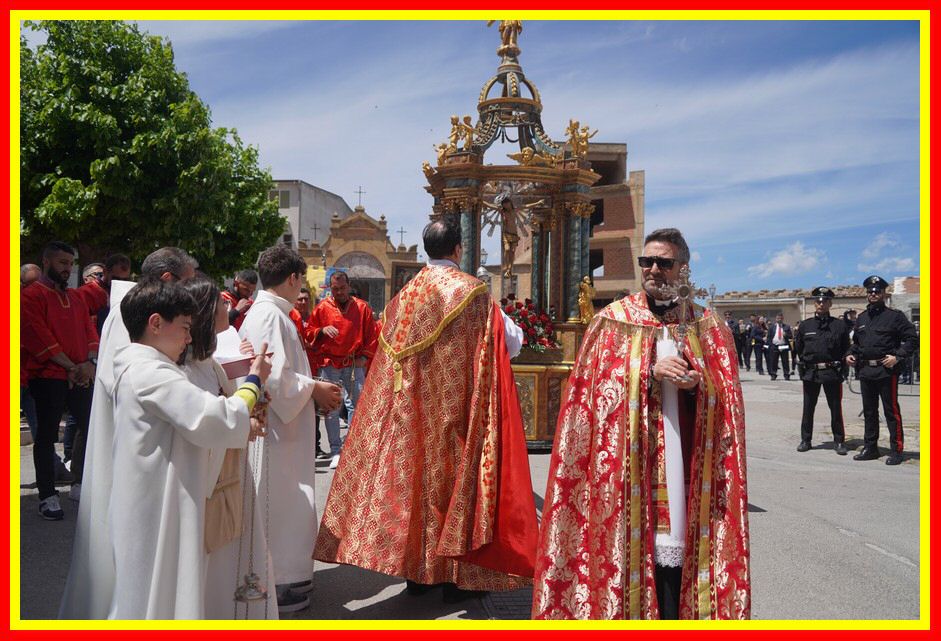 240503_Proc_Crocifisso_Montemaggiore_037.jpg