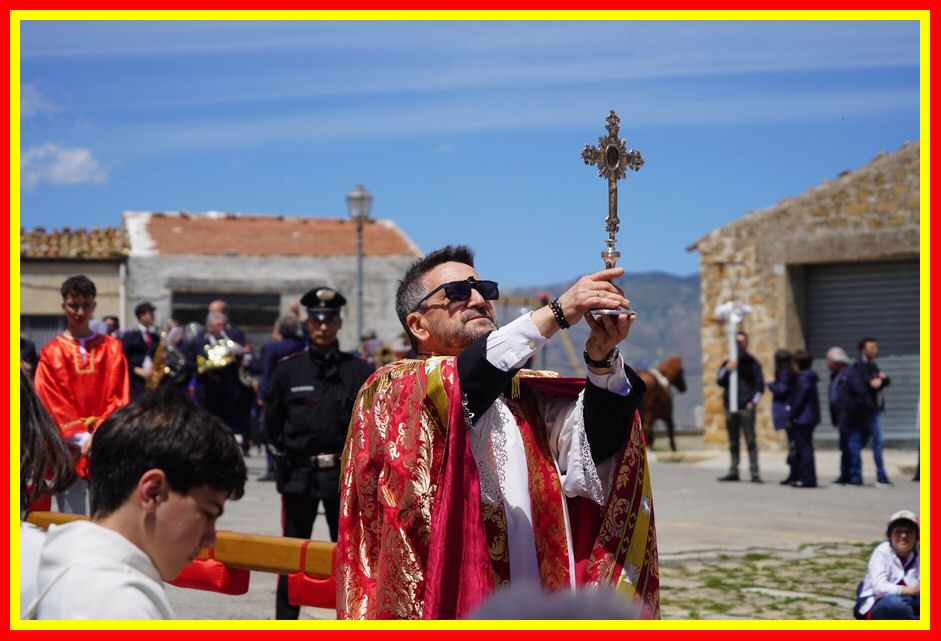 240503_Proc_Crocifisso_Montemaggiore_039.jpg