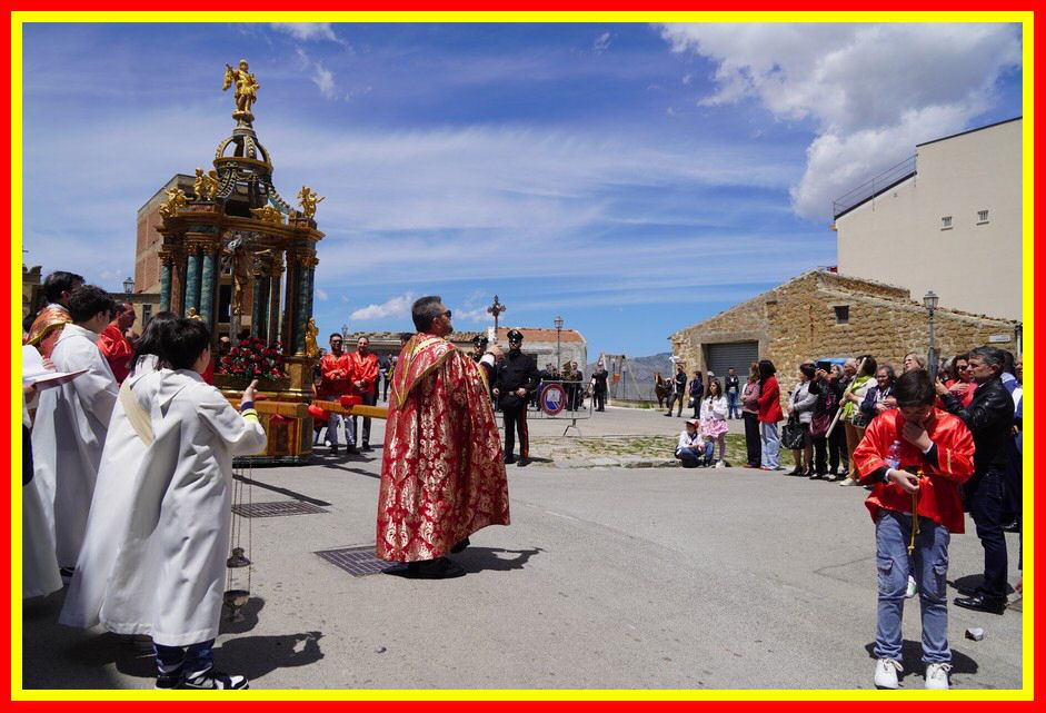 240503_Proc_Crocifisso_Montemaggiore_043.jpg