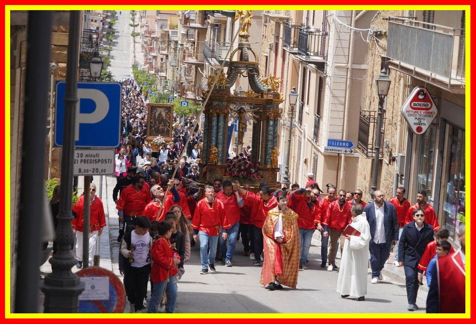 240503_Proc_Crocifisso_Montemaggiore_066.jpg