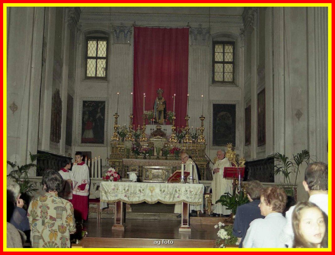 2002p23004_tn.jpg