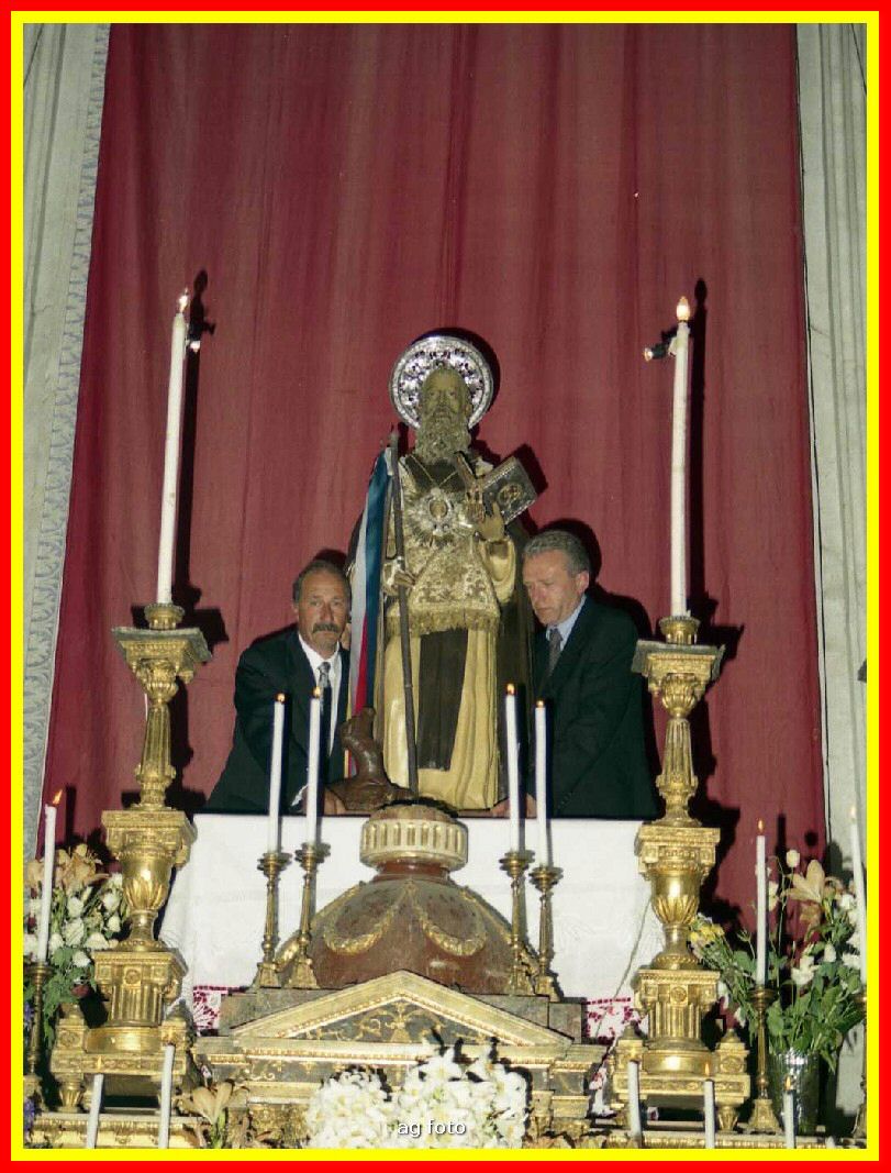 2002p23005_tn.jpg