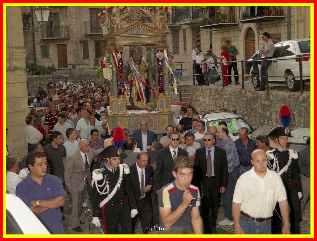 2002p23035_tn.jpg