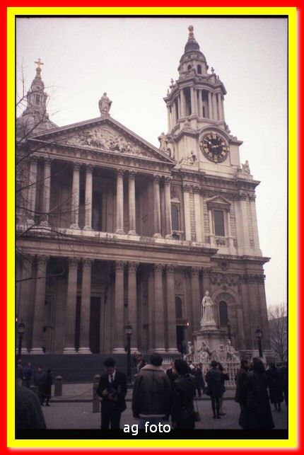 1992p02005_tn.jpg