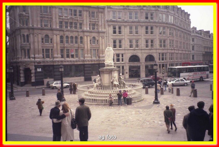 1992p02006_tn.jpg