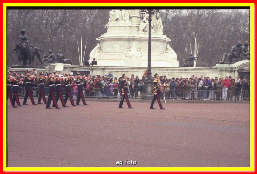 1992p02013_tn.jpg