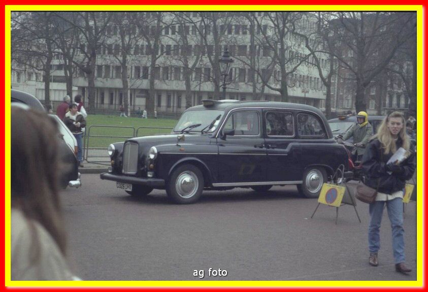 1992p02021_tn.jpg
