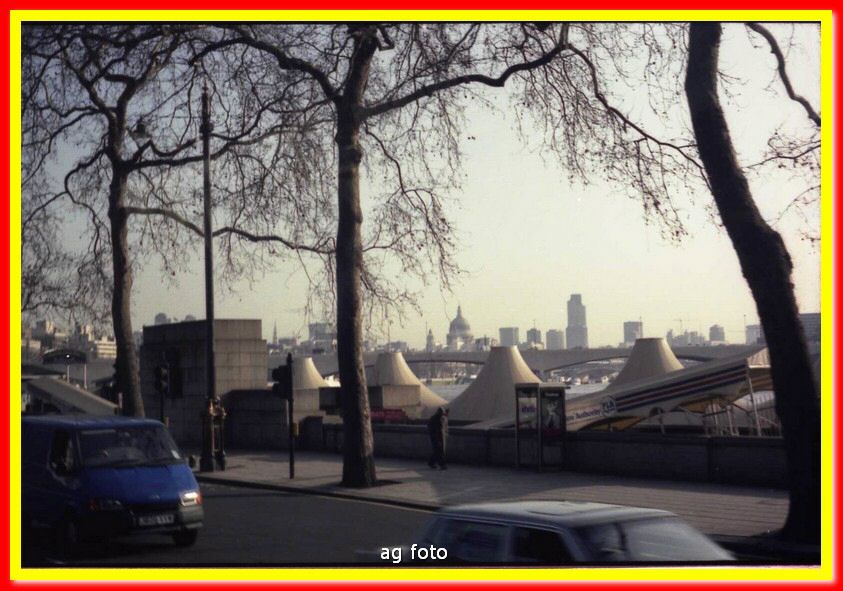 1992p03032_tn.jpg