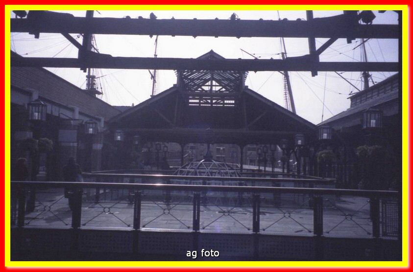 1992p06022_tn.jpg