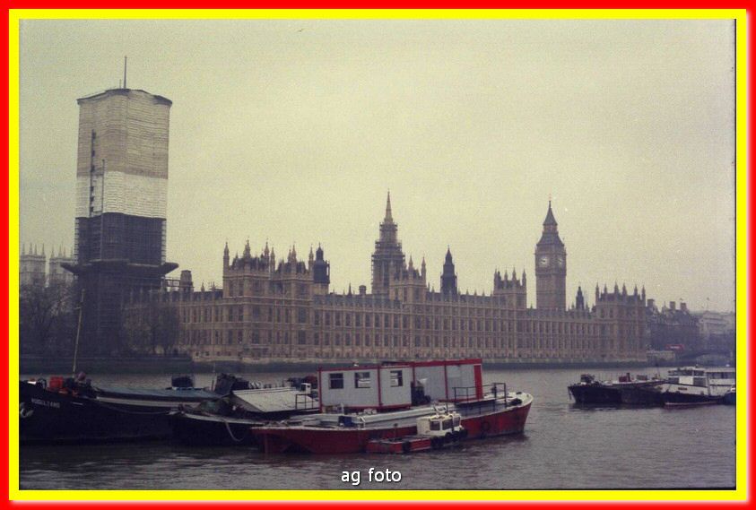 1992p07018_tn.jpg