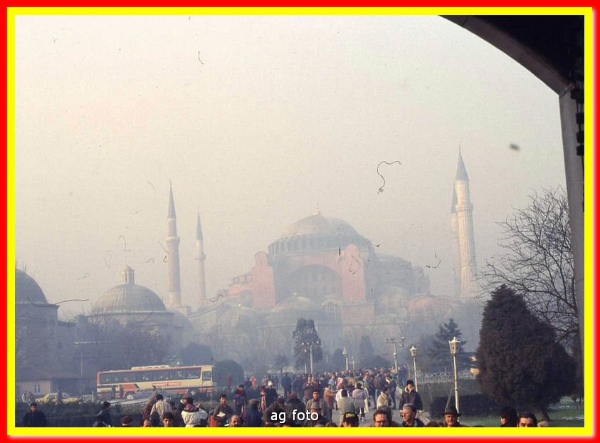 1992D60012_tn.jpg