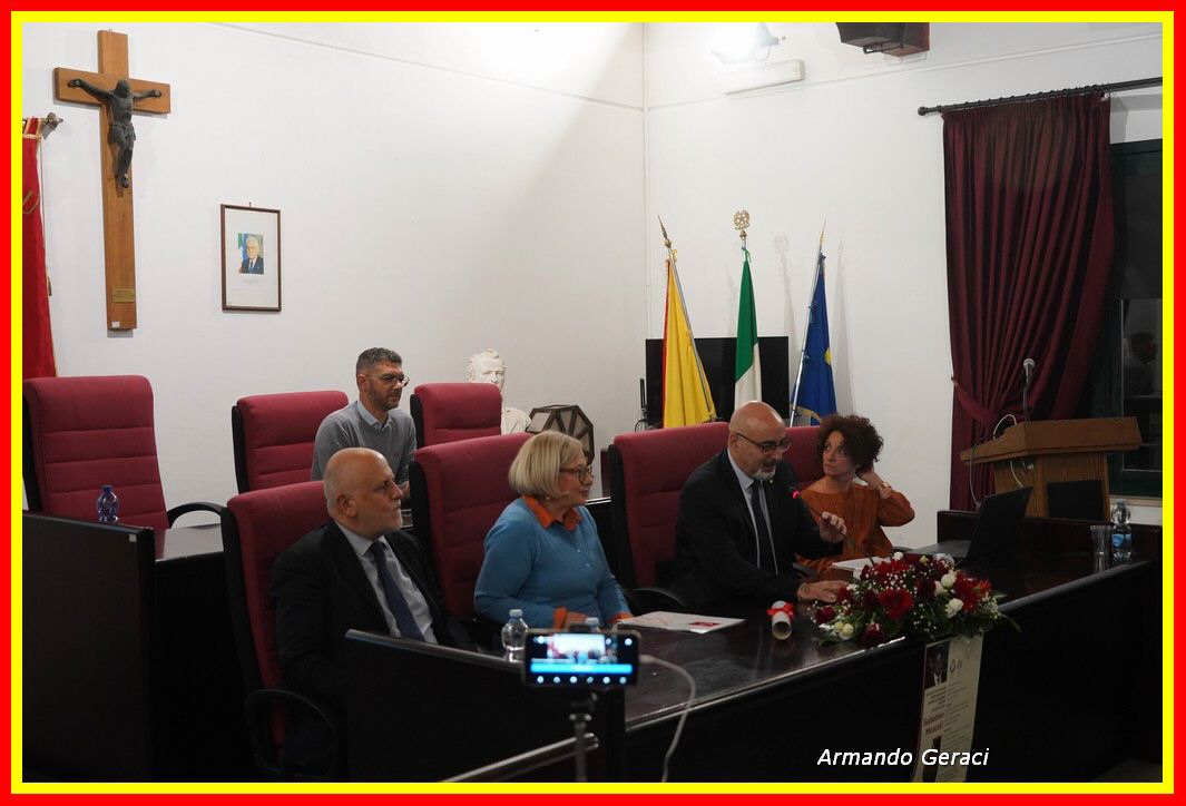 221124_Archeo_Conf_Moscati_017.jpg