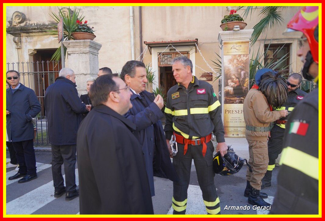 221208_Omaggio_Floreale_Immacolata_010.jpg