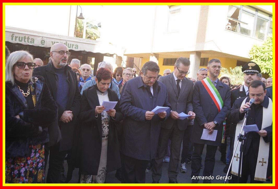 221208_Omaggio_Floreale_Immacolata_093.jpg