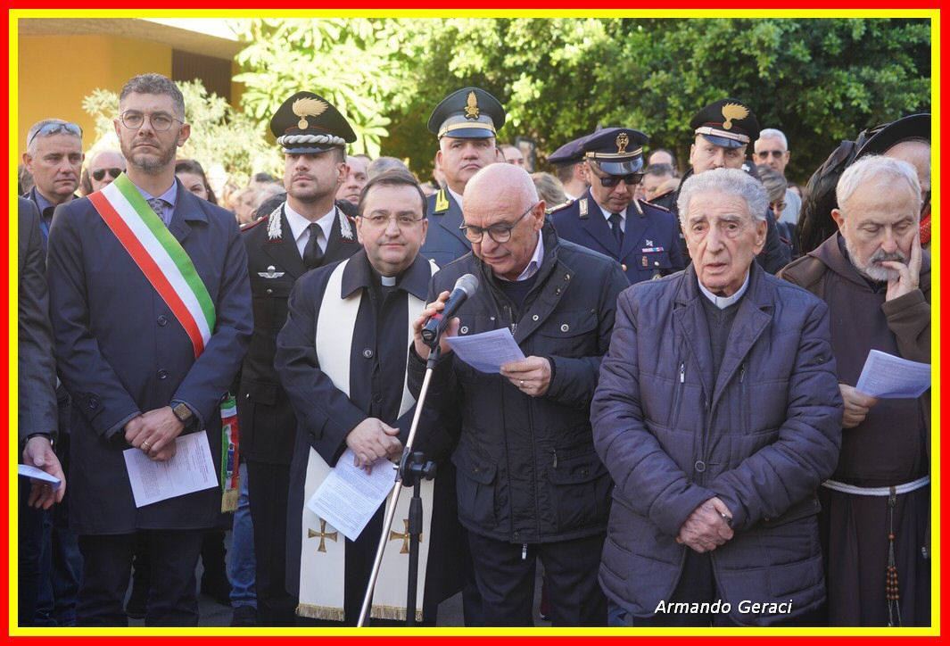 221208_Omaggio_Floreale_Immacolata_103.jpg