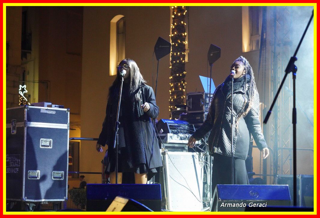 221229_Gospel_Piazza_Duomoi_036.jpg