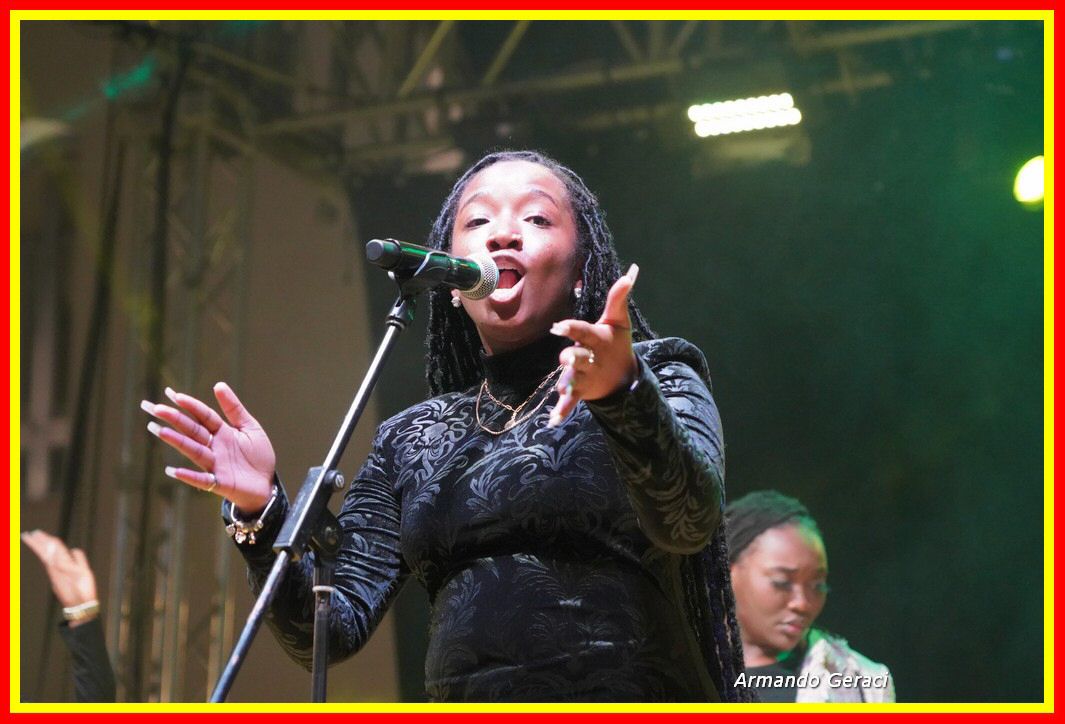 221229_Gospel_Piazza_Duomoi_174.jpg