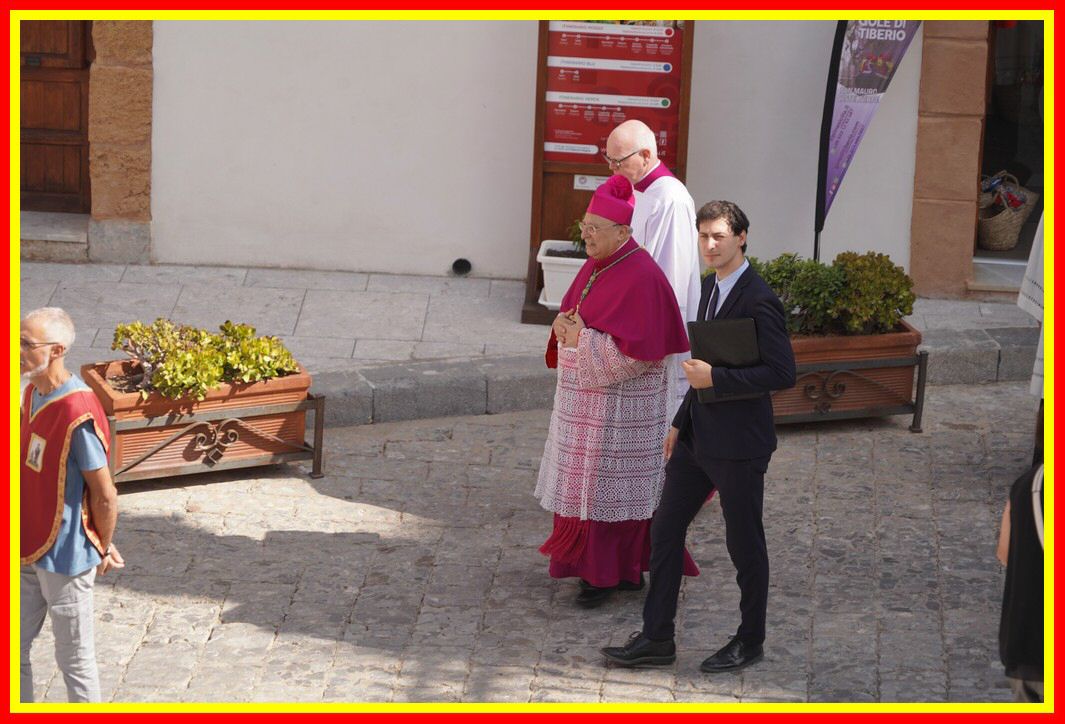 230806_Pontificale_065.JPG