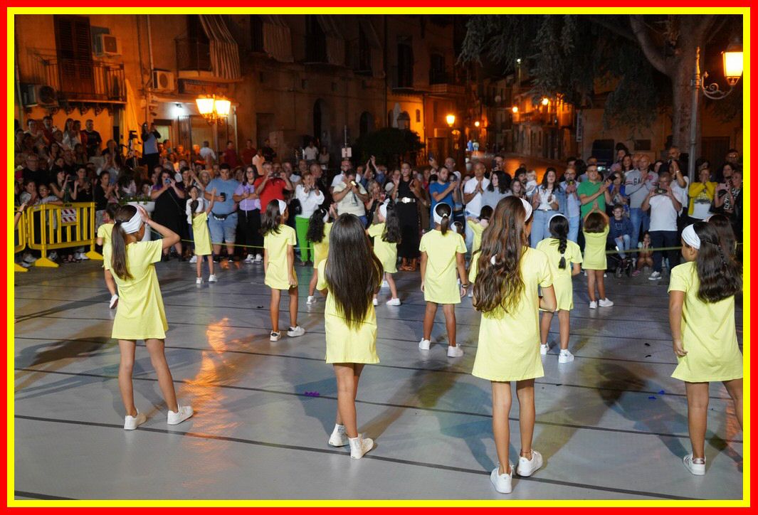 230828_Happy_Dance_363.JPG