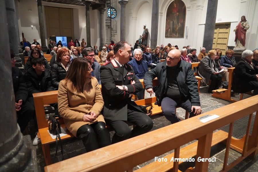 240309_Altare_Chiesa_Santo_Stefano_036.jpg