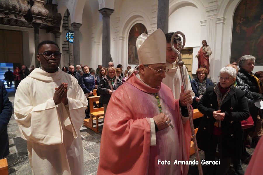 240309_Altare_Chiesa_Santo_Stefano_053.jpg