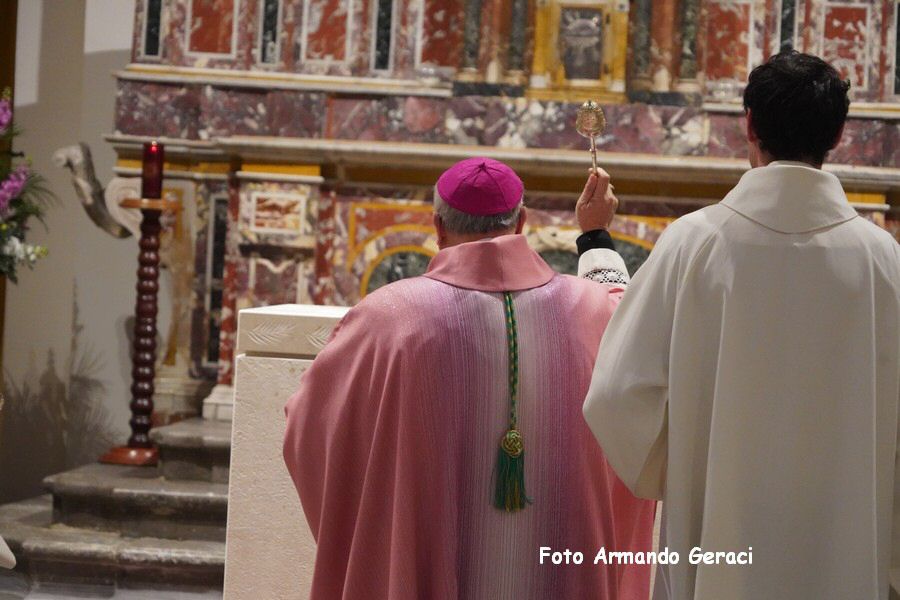 240309_Altare_Chiesa_Santo_Stefano_077.jpg