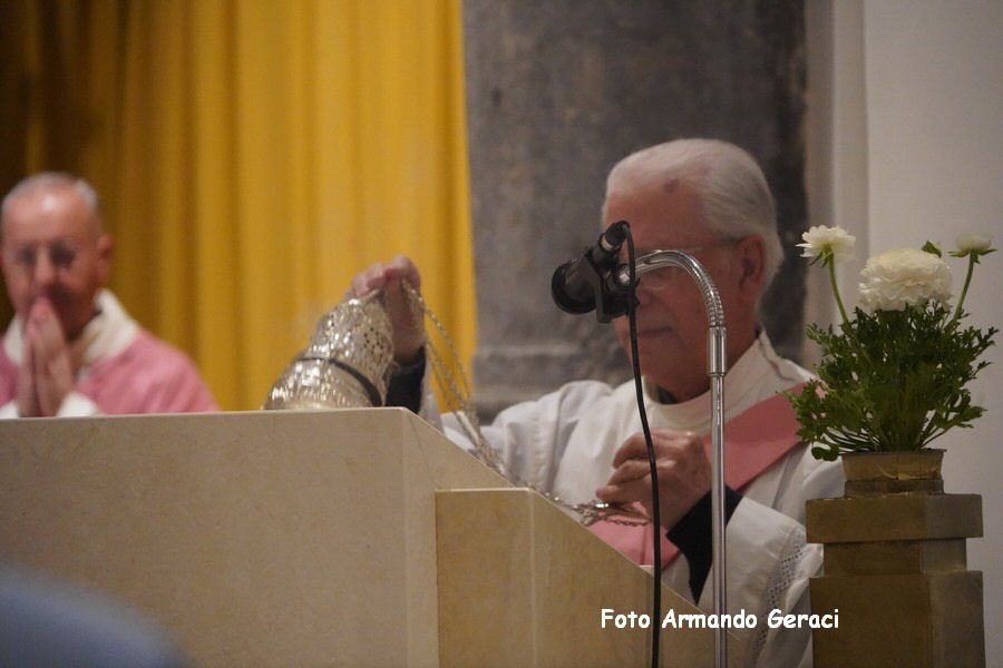 240309_Altare_Chiesa_Santo_Stefano_096.jpg