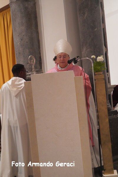 240309_Altare_Chiesa_Santo_Stefano_102.jpg