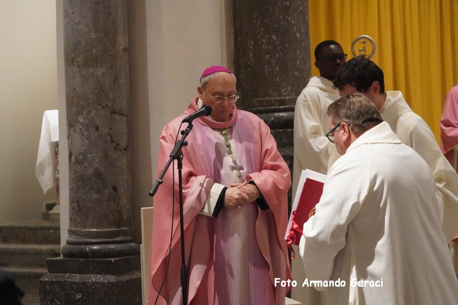 240309_Altare_Chiesa_Santo_Stefano_103.jpg