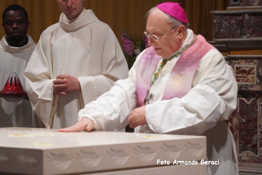 240309_Altare_Chiesa_Santo_Stefano_135.jpg