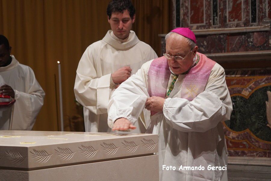 240309_Altare_Chiesa_Santo_Stefano_138.jpg