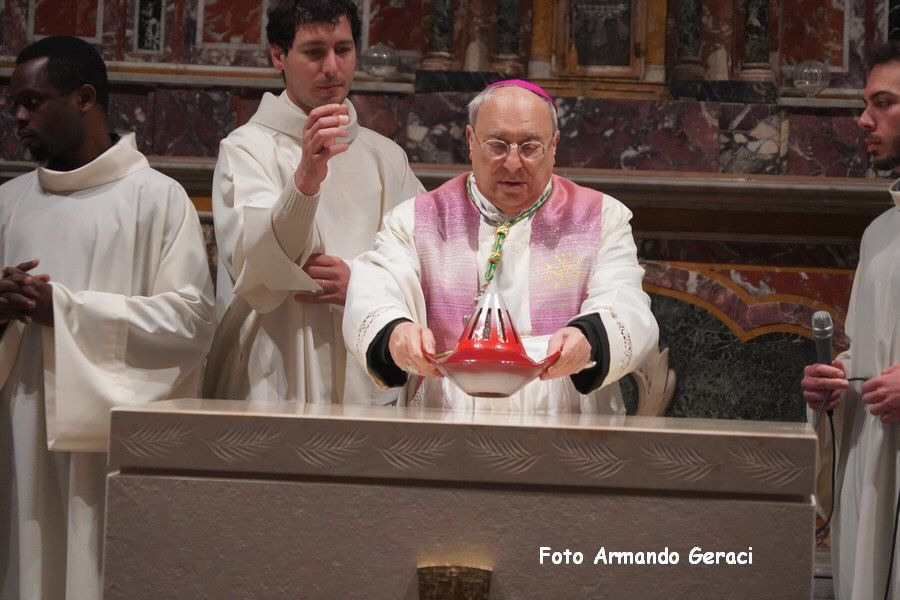 240309_Altare_Chiesa_Santo_Stefano_142.jpg