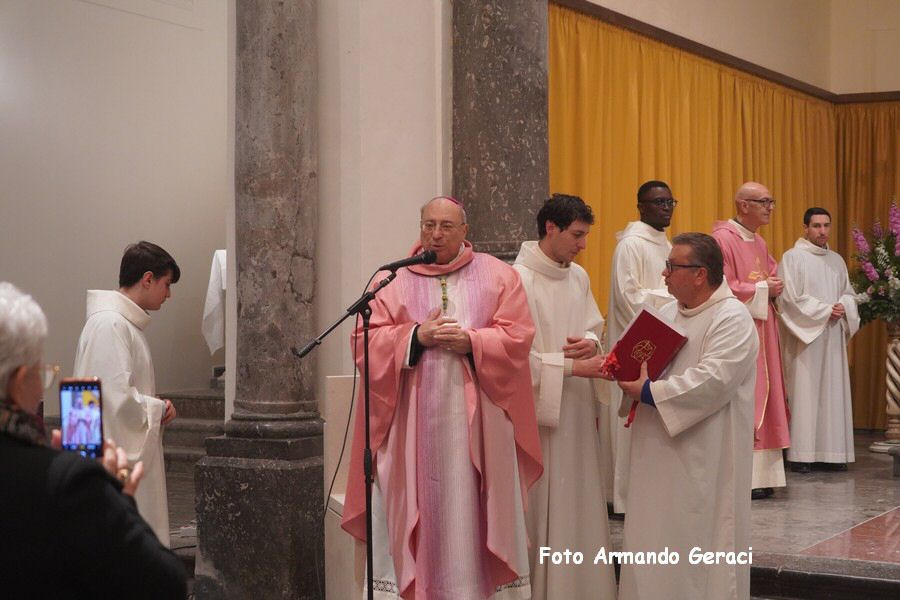 240309_Altare_Chiesa_Santo_Stefano_180.jpg