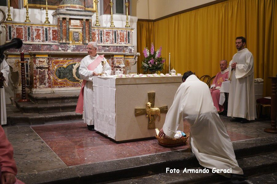 240309_Altare_Chiesa_Santo_Stefano_199.jpg