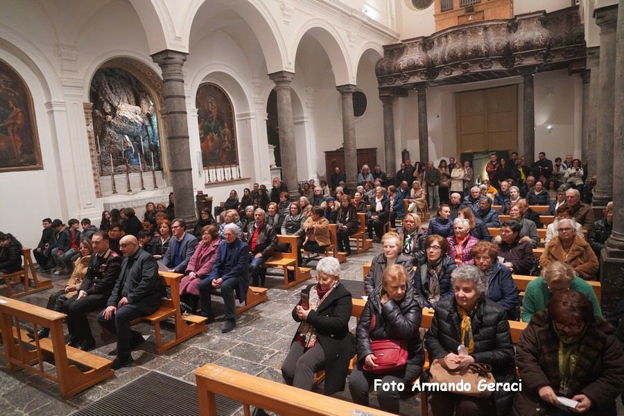 240309_Altare_Chiesa_Santo_Stefano_200.jpg