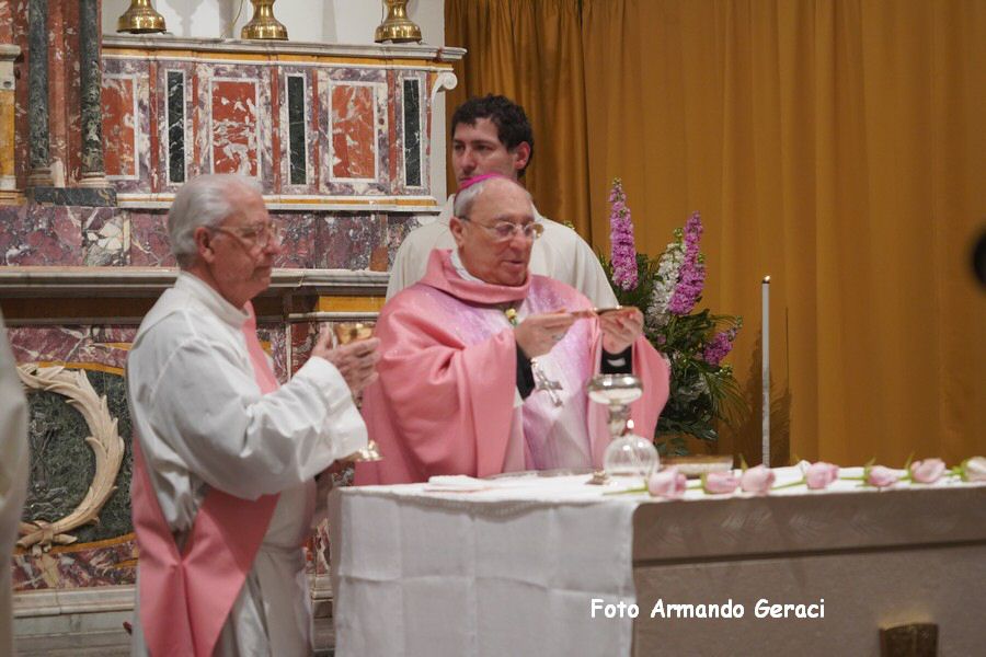 240309_Altare_Chiesa_Santo_Stefano_202.jpg