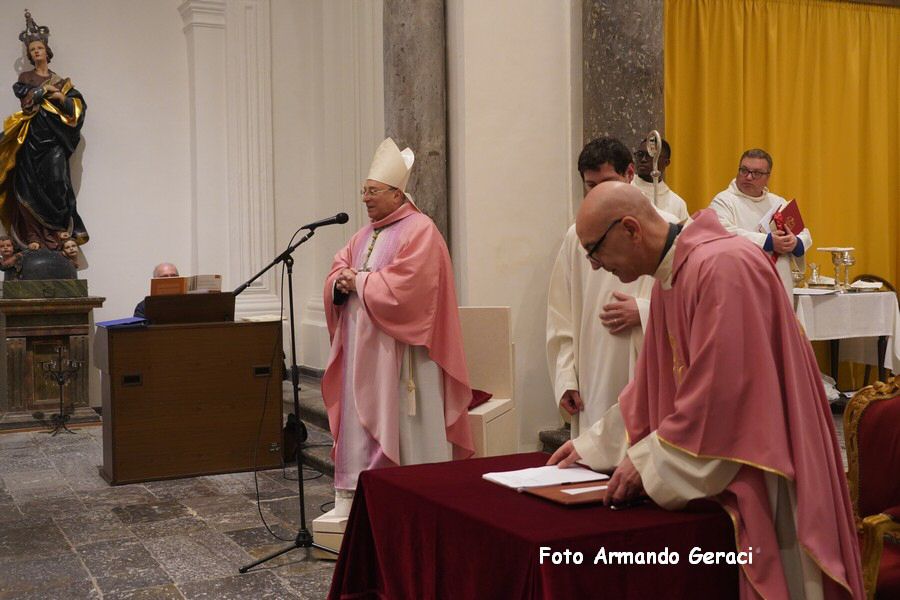 240309_Altare_Chiesa_Santo_Stefano_212.jpg