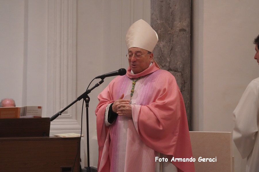 240309_Altare_Chiesa_Santo_Stefano_213.jpg