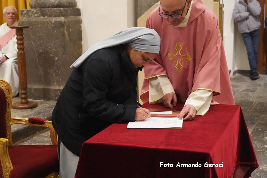 240309_Altare_Chiesa_Santo_Stefano_227.jpg