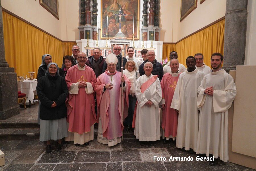 240309_Altare_Chiesa_Santo_Stefano_260.jpg