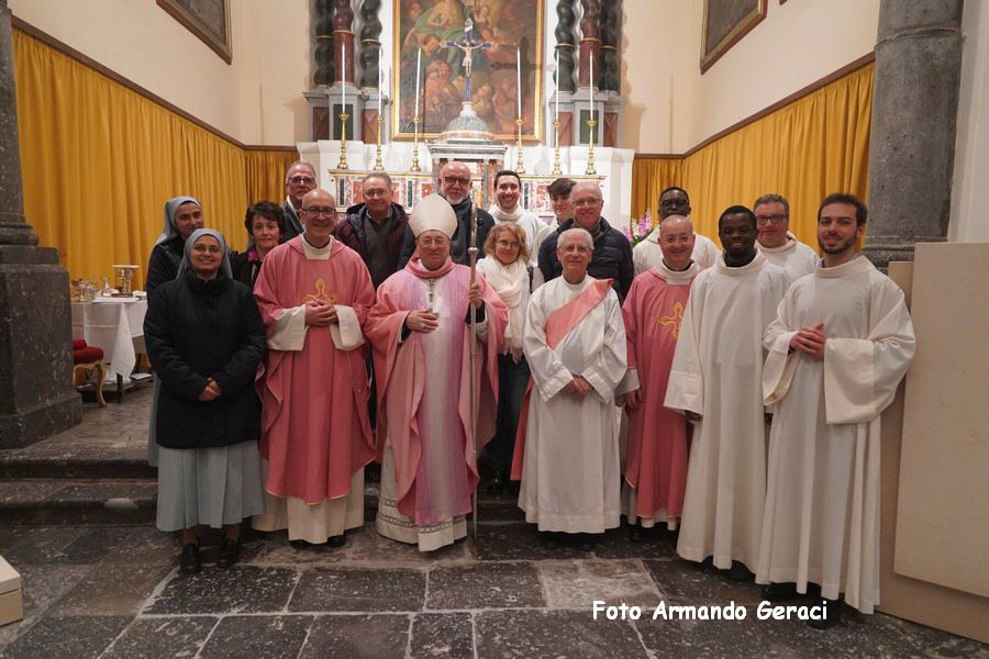 240309_Altare_Chiesa_Santo_Stefano_261.jpg