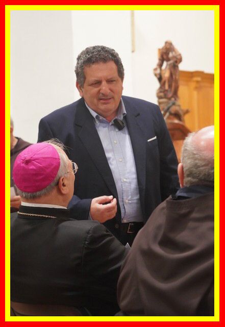240515_Libro_Padre-Aurelio_Tabernacolo_013.jpg