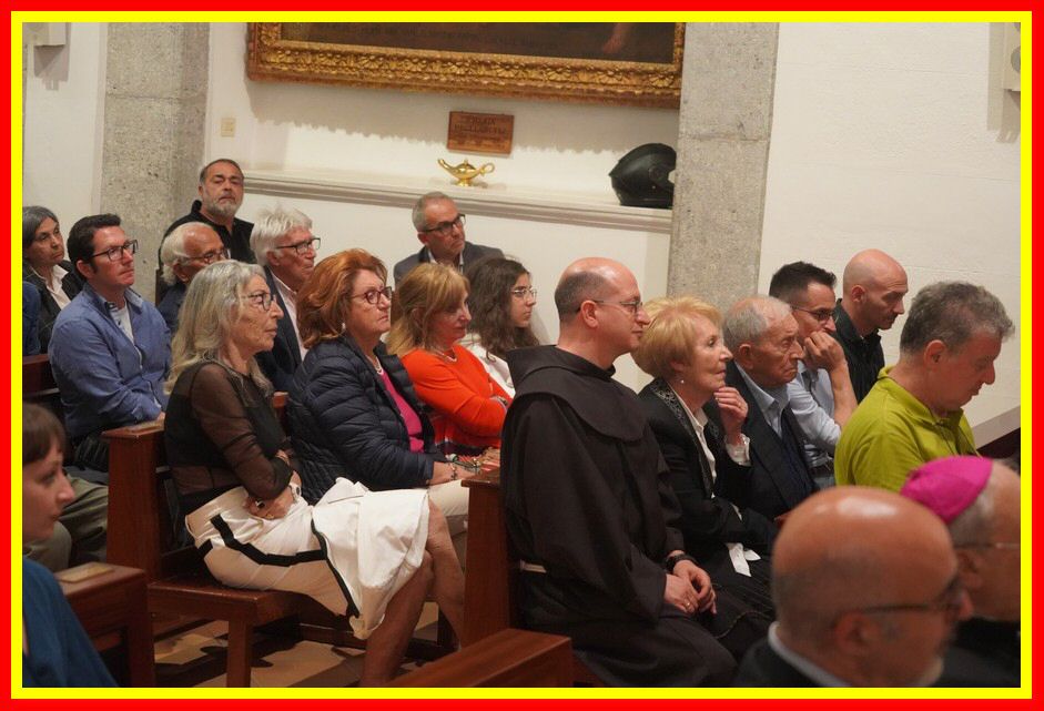 240515_Libro_Padre-Aurelio_Tabernacolo_041.jpg