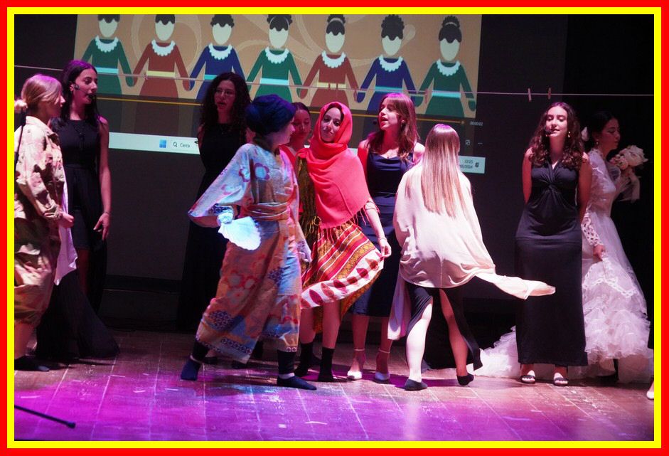 240606_Liceo_Mandralisca_Donne_nella_Stosia_109.jpg