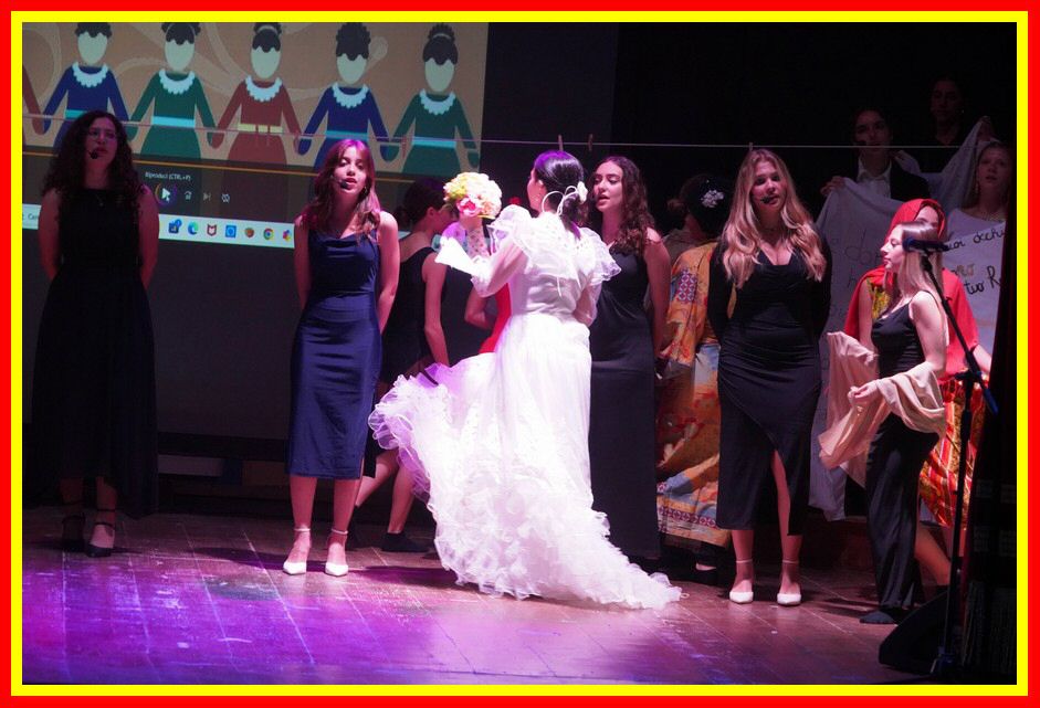 240606_Liceo_Mandralisca_Donne_nella_Stosia_111.jpg