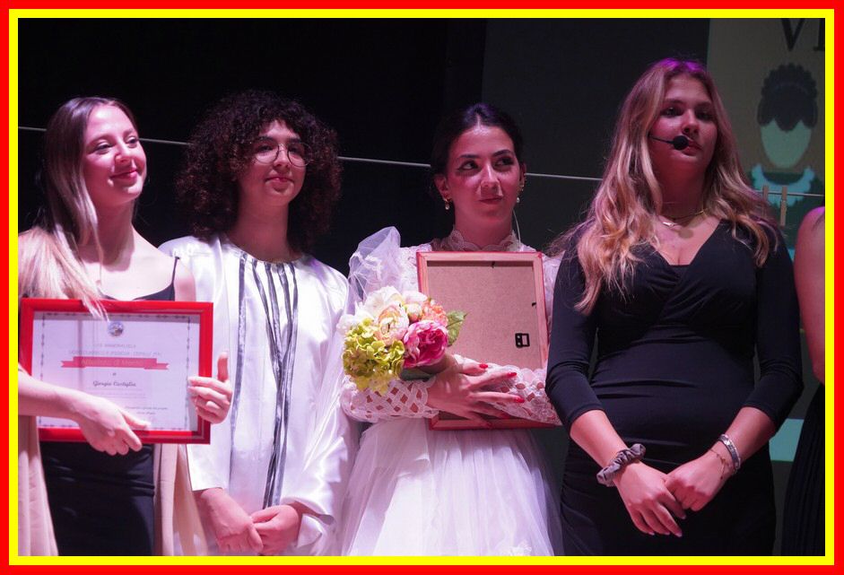 240606_Liceo_Mandralisca_Donne_nella_Stosia_160.jpg