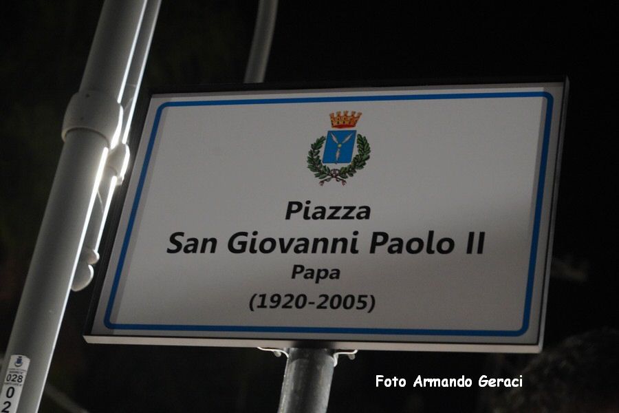 24102_Piazza_San_Giovanni_Paolo_II__074.JPG