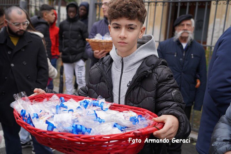 241208_Omaggio_Floreale_a_Maria_005.JPG